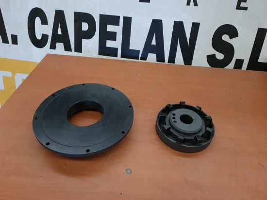 O&K RH9 (EMBRAGUE PARA BOMBA HIDRÁULICA) - Трансмиссия для Строительной техники: фото 1 O&K RH9 (EMBRAGUE PARA BOMBA HIDRÁULICA) - Трансмиссия для Строительной техники: фото 1