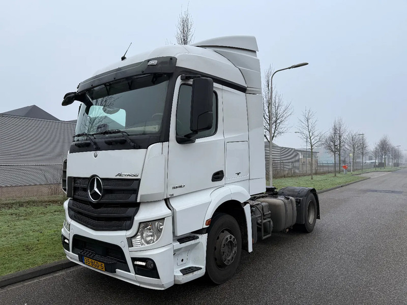 Mercedes-Benz Actros 1940 - Тягач: фото 1 Mercedes-Benz Actros 1940 - Тягач: фото 1