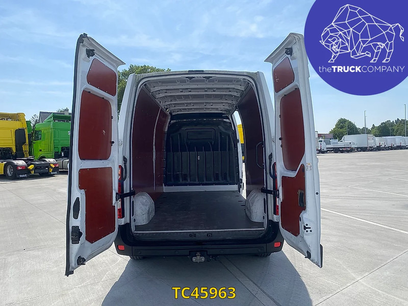 Renault Master 2.3 DCI L3H2 - Цельнометаллический фургон: фото 3 Renault Master 2.3 DCI L3H2 - Цельнометаллический фургон: фото 3