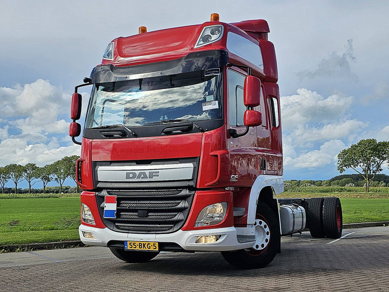 DAF CF 290 SPACECAB WB 570 - Грузовик-шасси: фото 1 DAF CF 290 SPACECAB WB 570 - Грузовик-шасси: фото 1