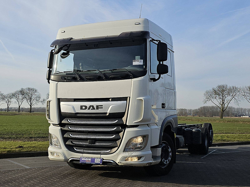 DAF XF 480 6x2*4 - Грузовик-шасси: фото 1 DAF XF 480 6x2*4 - Грузовик-шасси: фото 1