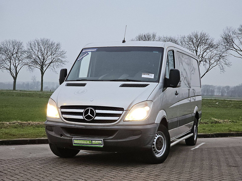 Mercedes-Benz Sprinter 319 AC AUT. V6 3.0 LTR - Цельнометаллический фургон: фото 1 Mercedes-Benz Sprinter 319 AC AUT. V6 3.0 LTR - Цельнометаллический фургон: фото 1