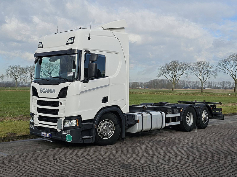 Scania R450 6X2*4 STANDAIRCO LED - Грузовик-контейнеровоз/ Сменный кузов: фото 2 Scania R450 6X2*4 STANDAIRCO LED - Грузовик-контейнеровоз/ Сменный кузов: фото 2