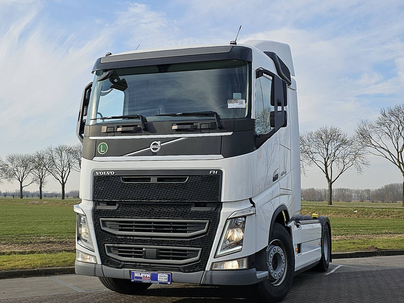 Тягач Volvo FH 460 LOW ROOF SKIRTS: фото 1 Тягач Volvo FH 460 LOW ROOF SKIRTS: фото 1