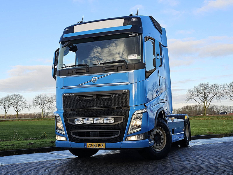 Volvo FH 460 PTO SKIRTS VEB+ - Тягач: фото 1 Volvo FH 460 PTO SKIRTS VEB+ - Тягач: фото 1