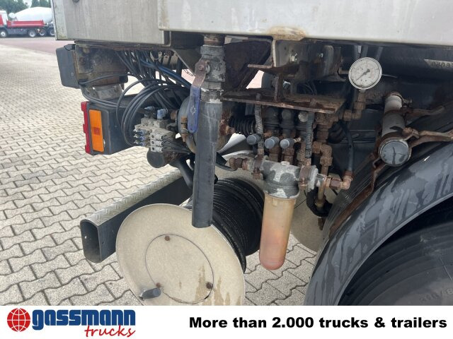 Mercedes-Benz Actros 2541 L 6x2, Lenkachse, Küller Saug- und - Подметально-уборочная машина: фото 4 Mercedes-Benz Actros 2541 L 6x2, Lenkachse, Küller Saug- und - Подметально-уборочная машина: фото 4