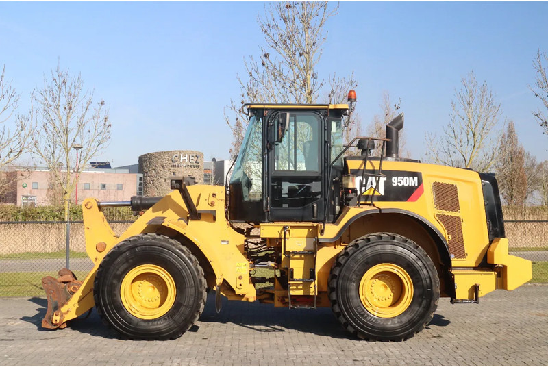 Caterpillar 950M | 950 M | QUICK COUPLER | GOOD TIRES - Колёсный погрузчик: фото 1 Caterpillar 950M | 950 M | QUICK COUPLER | GOOD TIRES - Колёсный погрузчик: фото 1