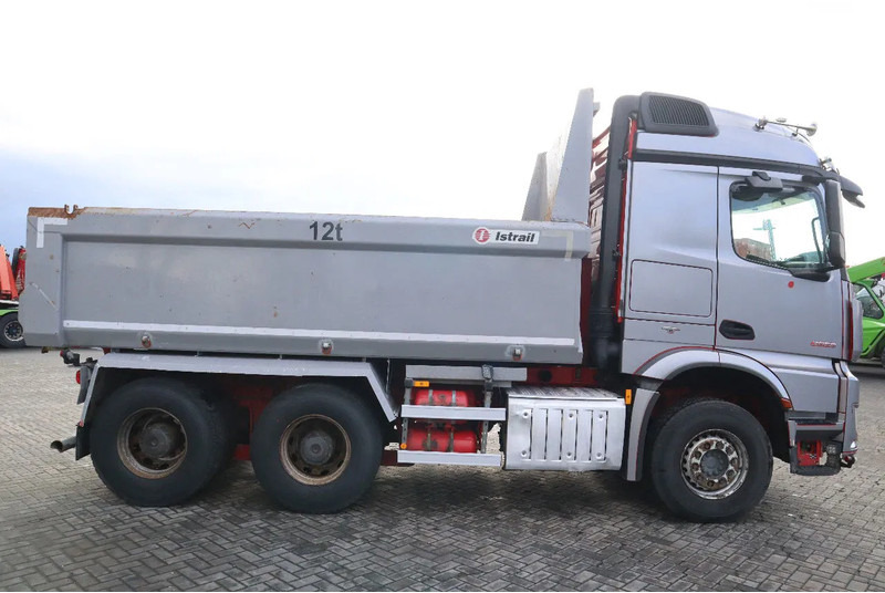 Mercedes-Benz Arocs 2658 2858 | 6X4 EURO 6 BIG AXLES | RETARDER | ENGINE PROBLEM - Самосвал: фото 4 Mercedes-Benz Arocs 2658 2858 | 6X4 EURO 6 BIG AXLES | RETARDER | ENGINE PROBLEM - Самосвал: фото 4