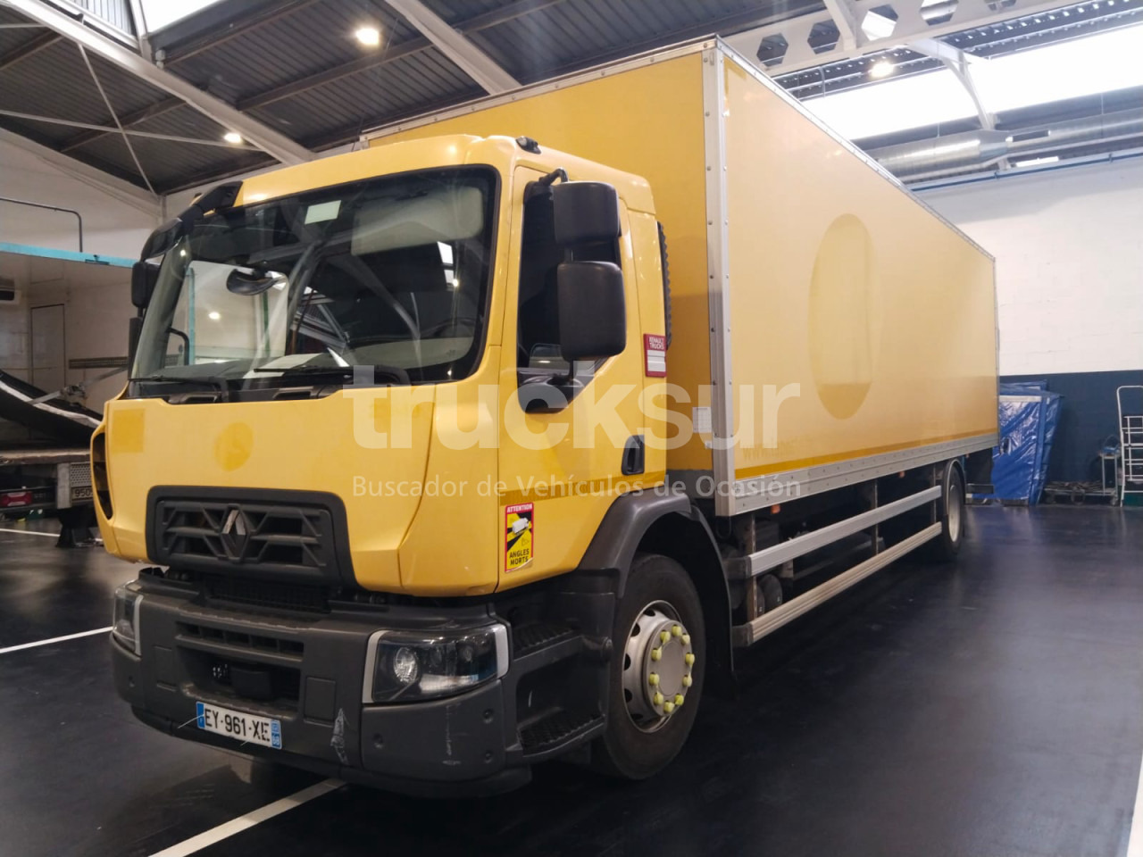 RENAULT D280.18 - Грузовик с закрытым кузовом: фото 2 RENAULT D280.18 - Грузовик с закрытым кузовом: фото 2