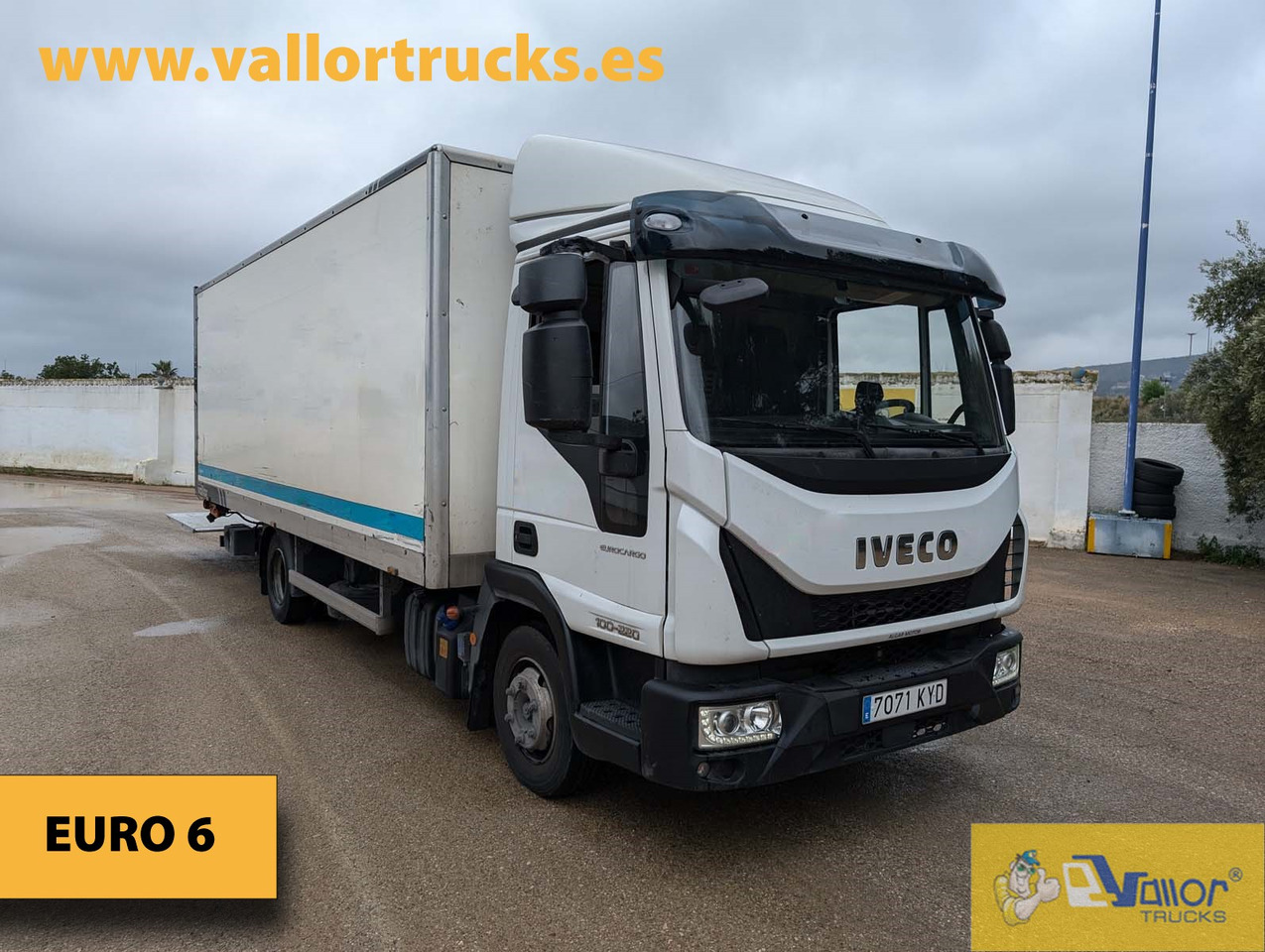 IVECO 100E22 - Грузовик с закрытым кузовом: фото 1 IVECO 100E22 - Грузовик с закрытым кузовом: фото 1