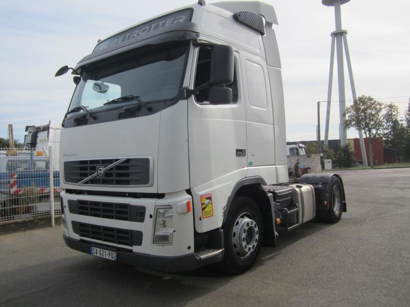 Volvo FH 440 - Тягач: фото 1 Volvo FH 440 - Тягач: фото 1
