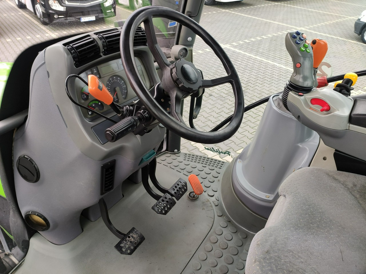 Deutz Fahr Agrotron M620 4x4 Przedni Tuz Wałek W.O.M Wyjścia do Przyczepy в лизинг Deutz Fahr Agrotron M620 4x4 Przedni Tuz Wałek W.O.M Wyjścia do Przyczepy: фото 25