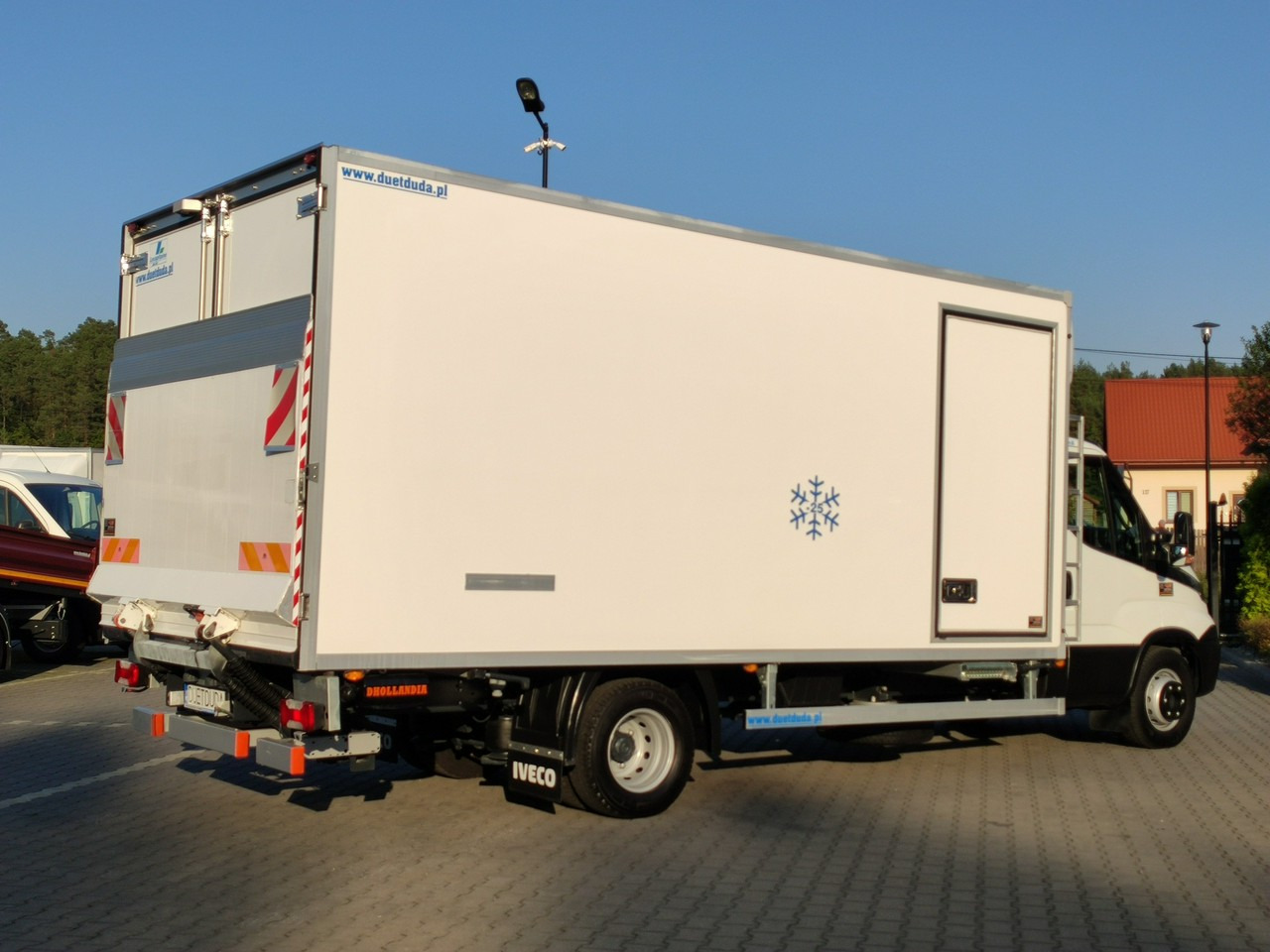 Iveco Daily 70C17 Mroźnia Ściana Grodziowa Multitemperatura в лизинг Iveco Daily 70C17 Mroźnia Ściana Grodziowa Multitemperatura: фото 18