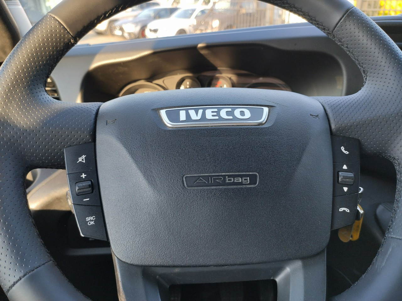 Iveco Daily 70C17 Mroźnia Ściana Grodziowa Multitemperatura в лизинг Iveco Daily 70C17 Mroźnia Ściana Grodziowa Multitemperatura: фото 31