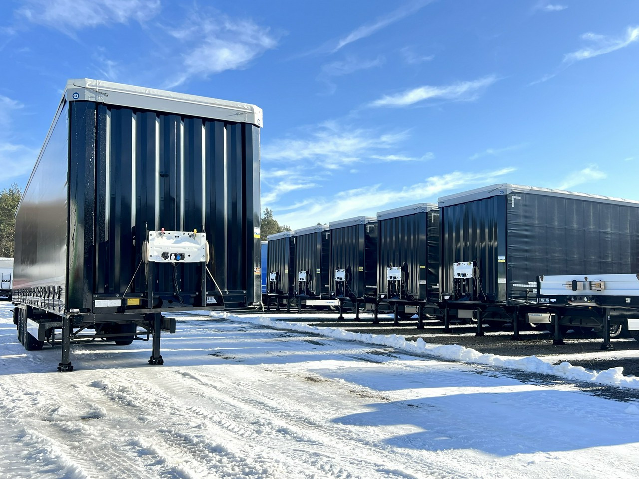 Krone SD Standard 3 Osie Super Zadbana - Тентованный полуприцеп: фото 1 Krone SD Standard 3 Osie Super Zadbana - Тентованный полуприцеп: фото 1