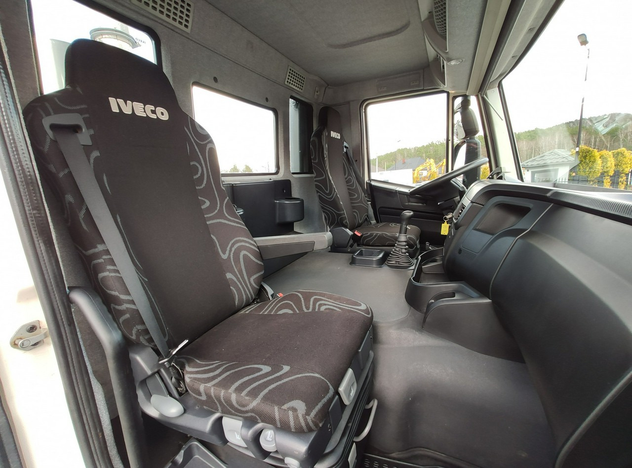 Iveco Trakerr 26.410 6x4 Manual Mały Przebieg tylko-46000km в лизинг Iveco Trakerr 26.410 6x4 Manual Mały Przebieg tylko-46000km: фото 29