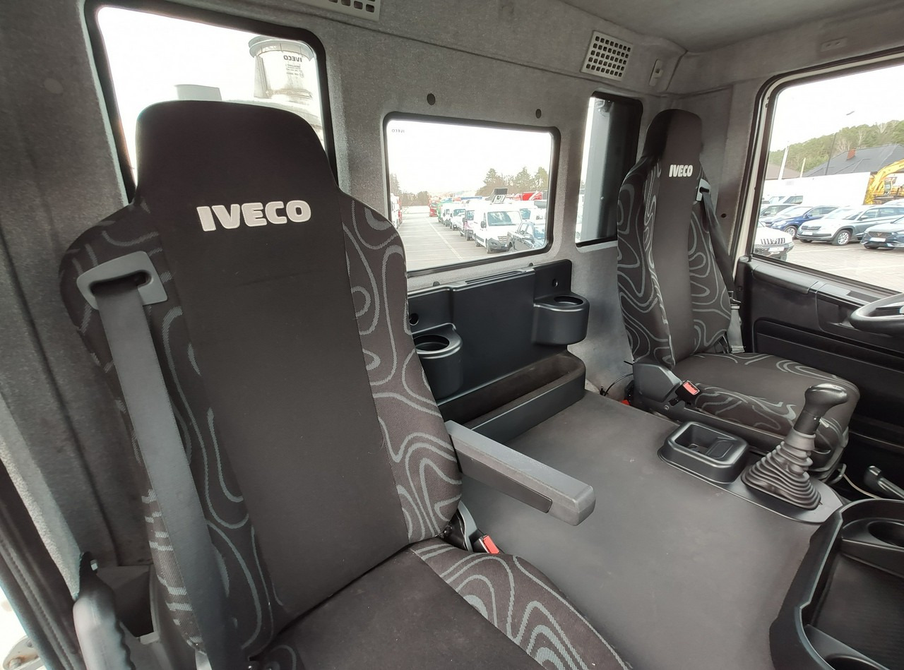 Iveco Trakker 26.410 6x4 Manual Mały Przebieg tylko-46000km в лизинг Iveco Trakker 26.410 6x4 Manual Mały Przebieg tylko-46000km: фото 31