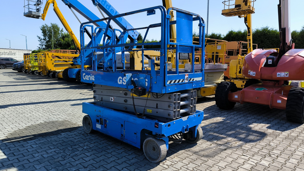 GENIE GS 2646 - Ножничный подъемник: фото 1