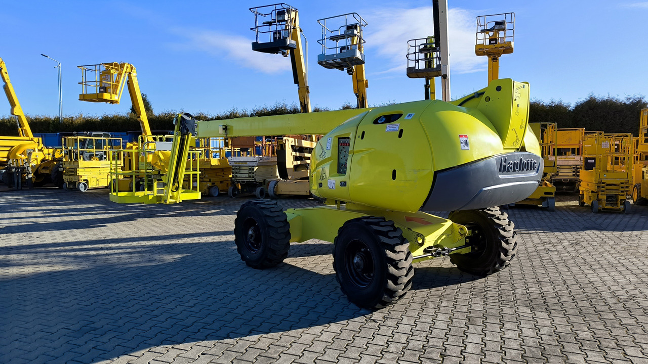 HAULOTTE H 16 TPX - Телескопический подъемник: фото 1 HAULOTTE H 16 TPX - Телескопический подъемник: фото 1