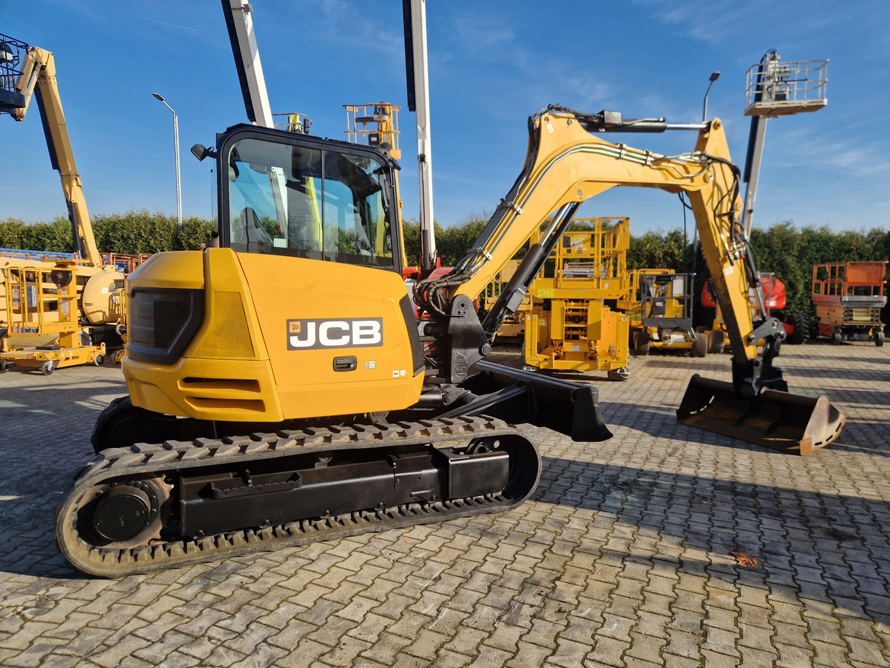 JCB 85 Z - 1 - Гусеничный экскаватор: фото 1 JCB 85 Z - 1 - Гусеничный экскаватор: фото 1