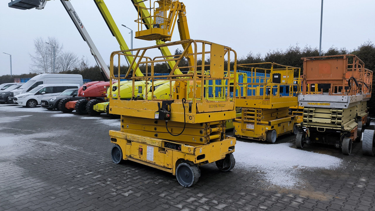 HAULOTTE Compact 10 - Строительная техника: фото 1 HAULOTTE Compact 10 - Строительная техника: фото 1