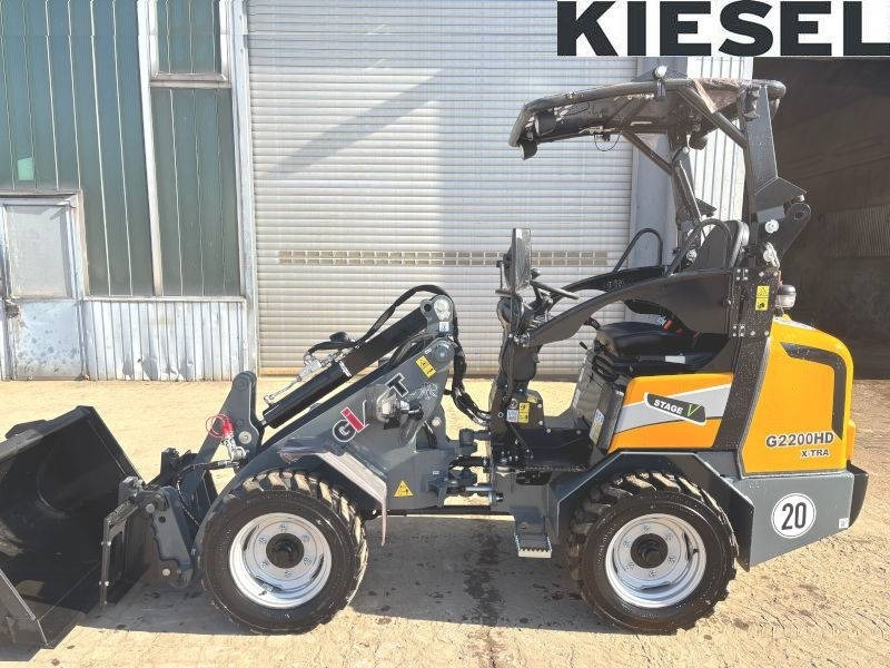 Giant G 2200 X-Tra HD - Мини-погрузчик с бортовым поворотом: фото 1 Giant G 2200 X-Tra HD - Мини-погрузчик с бортовым поворотом: фото 1