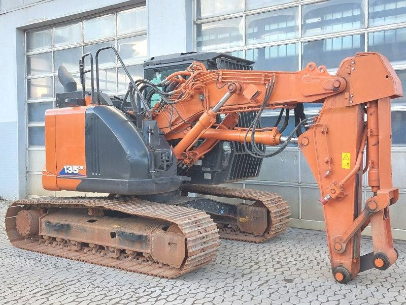 Hitachi ZX 135 US-6 Short reach front tunnel excavator - Гусеничный экскаватор: фото 4 Hitachi ZX 135 US-6 Short reach front tunnel excavator - Гусеничный экскаватор: фото 4