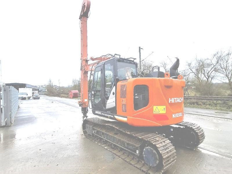 Hitachi ZX 135 US-6 Teledipper - Гусеничный экскаватор: фото 3 Hitachi ZX 135 US-6 Teledipper - Гусеничный экскаватор: фото 3