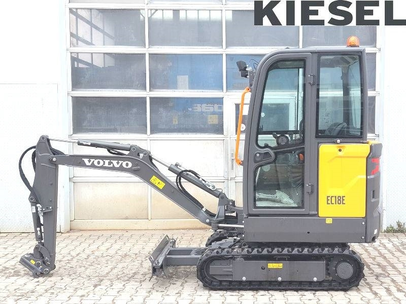 Volvo EC 18 E - Мини-экскаватор: фото 1 Volvo EC 18 E - Мини-экскаватор: фото 1