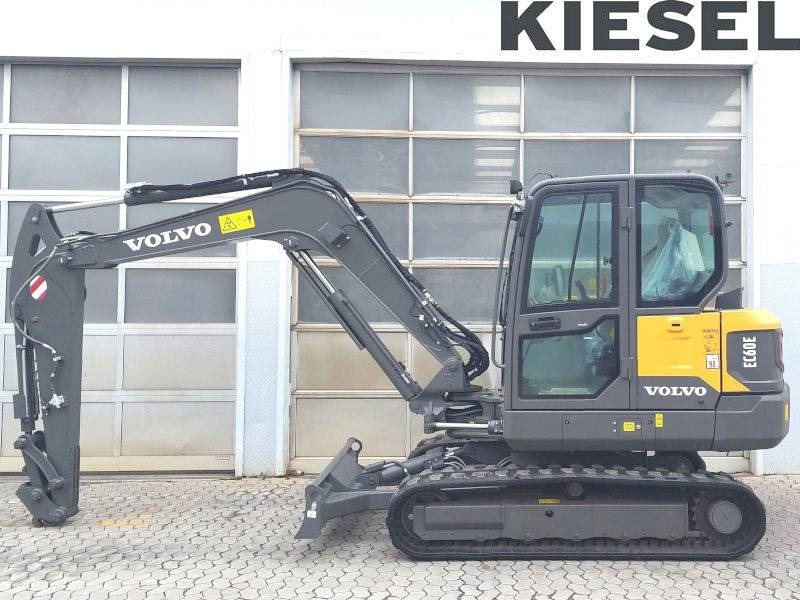 Volvo EC 60 E - Мини-экскаватор: фото 1 Volvo EC 60 E - Мини-экскаватор: фото 1