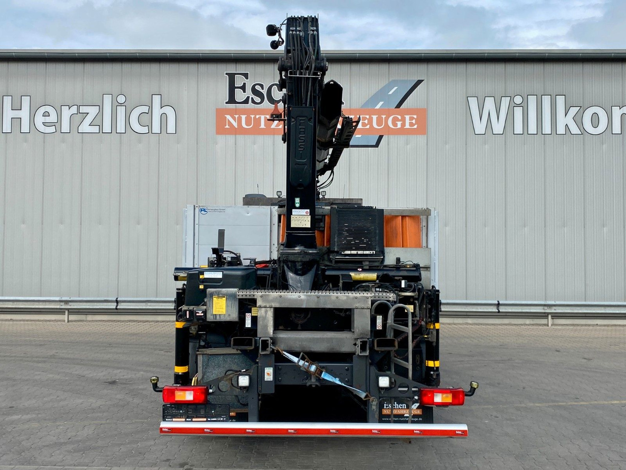 Volvo FMX 420 8x4 | Fassi F255AC2.24XE*FUNK*Fly-Jib*AC - Грузовик бортовой/ Платформа, Автоманипулятор: фото 5 Volvo FMX 420 8x4 | Fassi F255AC2.24XE*FUNK*Fly-Jib*AC - Грузовик бортовой/ Платформа, Автоманипулятор: фото 5