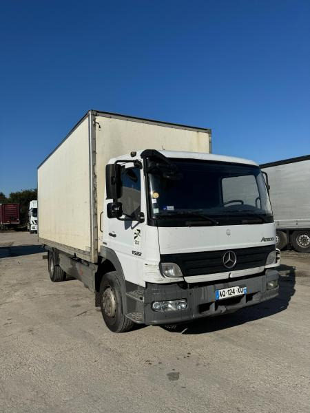 Mercedes Atego 1522 - Грузовик с закрытым кузовом: фото 1 Mercedes Atego 1522 - Грузовик с закрытым кузовом: фото 1