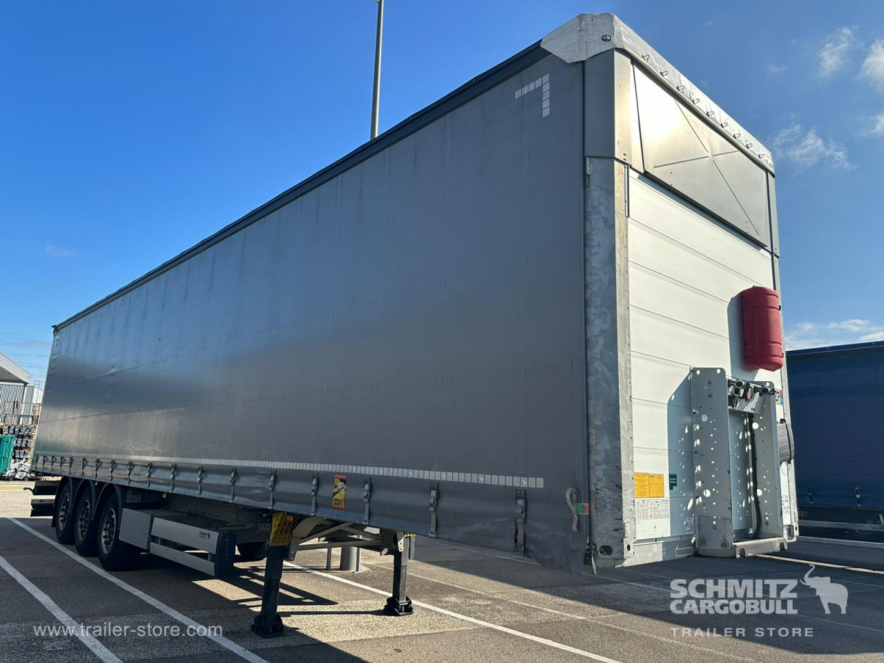SCHMITZ Curtainsider Standard - Тентованный полуприцеп: фото 1 SCHMITZ Curtainsider Standard - Тентованный полуприцеп: фото 1