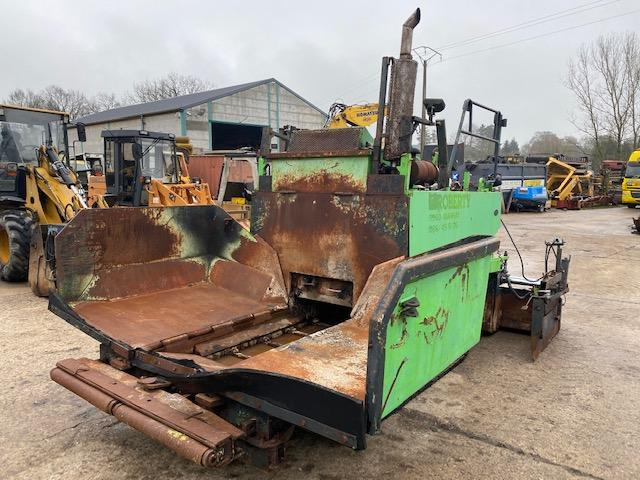 Demag Liba DF 60 C - Асфальтоукладчик: фото 1 Demag Liba DF 60 C - Асфальтоукладчик: фото 1