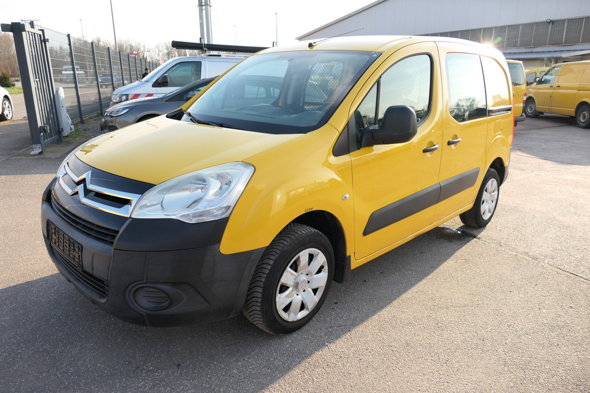 CITROEN Berlingo 16V HDI Niveau B L1 CoC PARKTRONIK 2xSC - Легковой фургон: фото 1 CITROEN Berlingo 16V HDI Niveau B L1 CoC PARKTRONIK 2xSC - Легковой фургон: фото 1