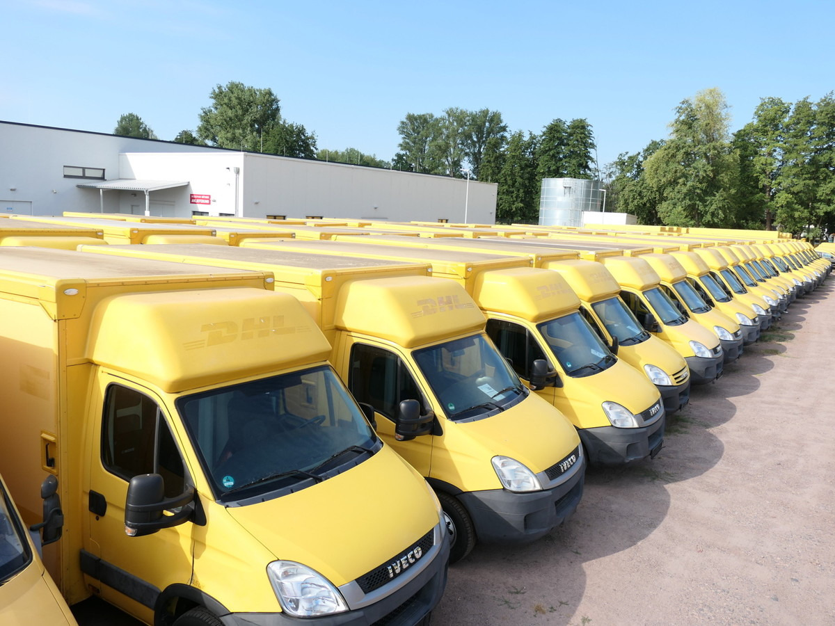 IVECO Daily 35 S11 C30C AUTOMATIK KAMERA MAXI Regale D - Фургон с закрытым кузовом: фото 1 IVECO Daily 35 S11 C30C AUTOMATIK KAMERA MAXI Regale D - Фургон с закрытым кузовом: фото 1