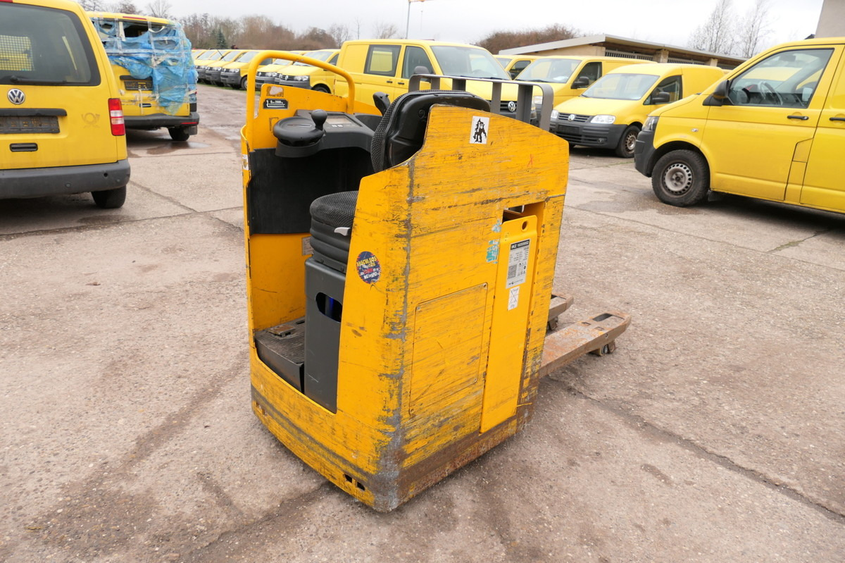 JUNGHEINRICH ESE 220 Batterie 01/2020 - Тележка: фото 1 JUNGHEINRICH ESE 220 Batterie 01/2020 - Тележка: фото 1