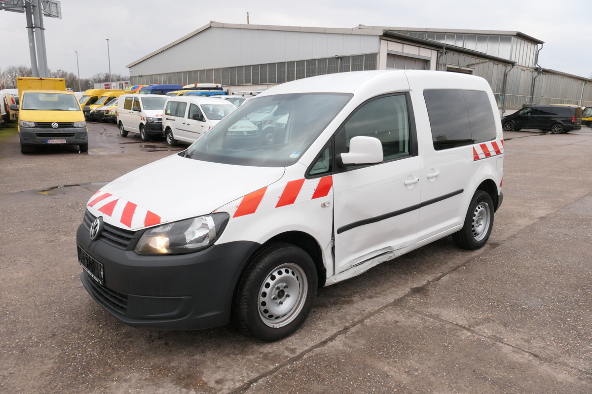 VW Caddy 1,6 TDI Typ 2K Automatik Klima Sortimo Wer - Легковой фургон: фото 3 VW Caddy 1,6 TDI Typ 2K Automatik Klima Sortimo Wer - Легковой фургон: фото 3