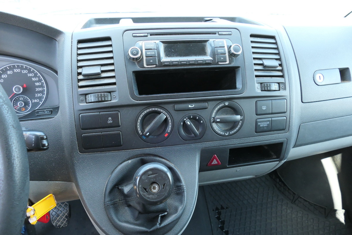 VW T5 Transporter 2.0 TDI 2-Sitzer Flügeltür EURO5 в лизинг VW T5 Transporter 2.0 TDI 2-Sitzer Flügeltür EURO5: фото 11
