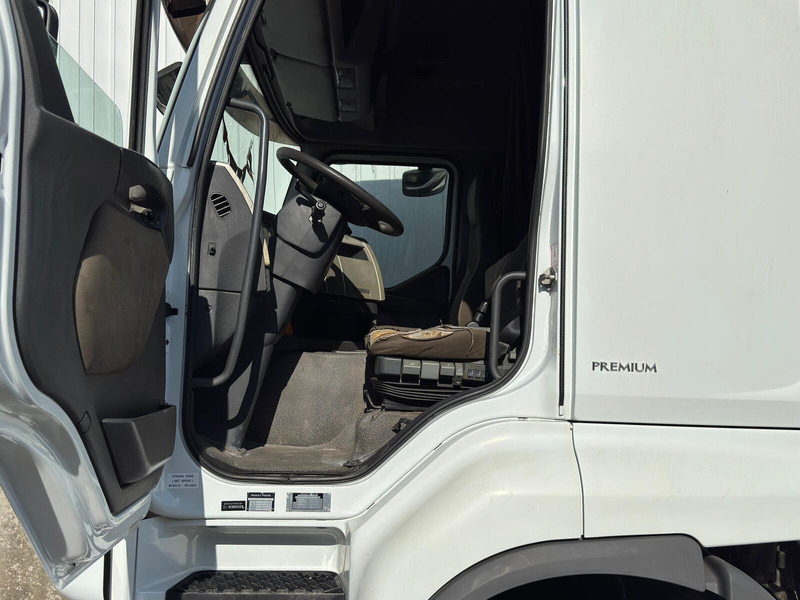 Тягач Renault Premium 460: фото 19