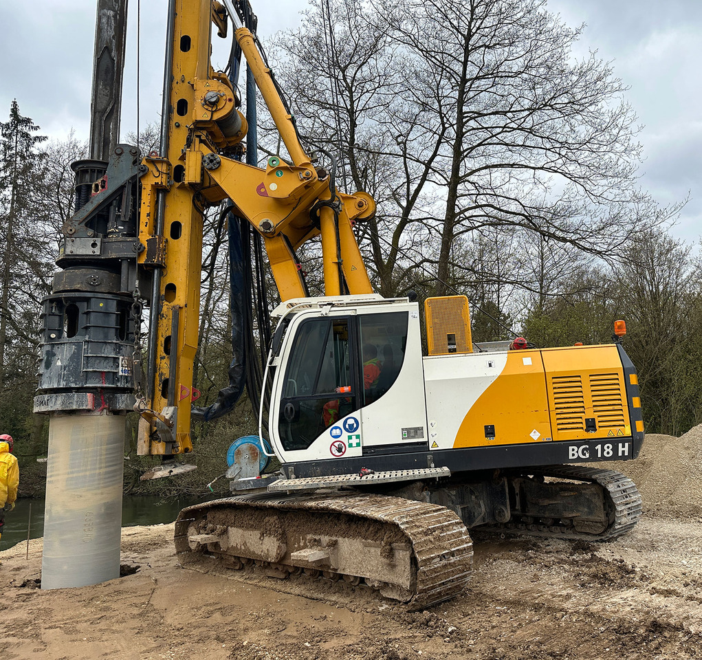 Bauer BG 18H - Сваебойная установка: фото 1 Bauer BG 18H - Сваебойная установка: фото 1
