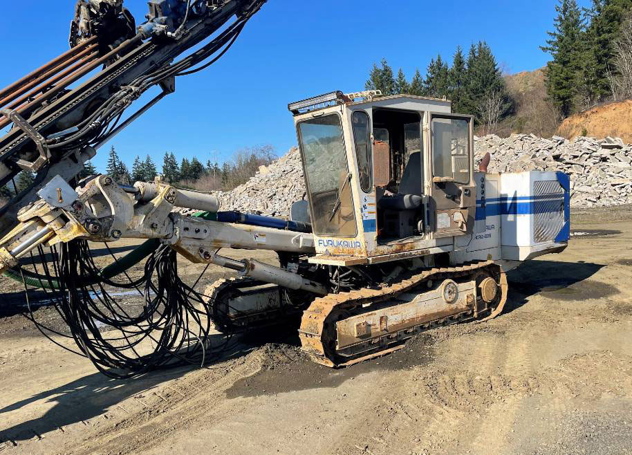 Furukawa HCR910-DS - Буровая машина: фото 2 Furukawa HCR910-DS - Буровая машина: фото 2
