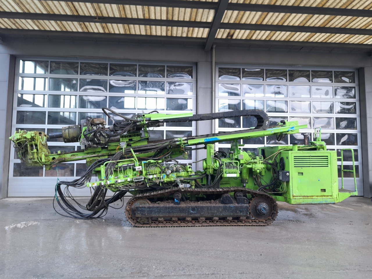 Klemm KR 806-3 - Сваебойная установка: фото 1 Klemm KR 806-3 - Сваебойная установка: фото 1