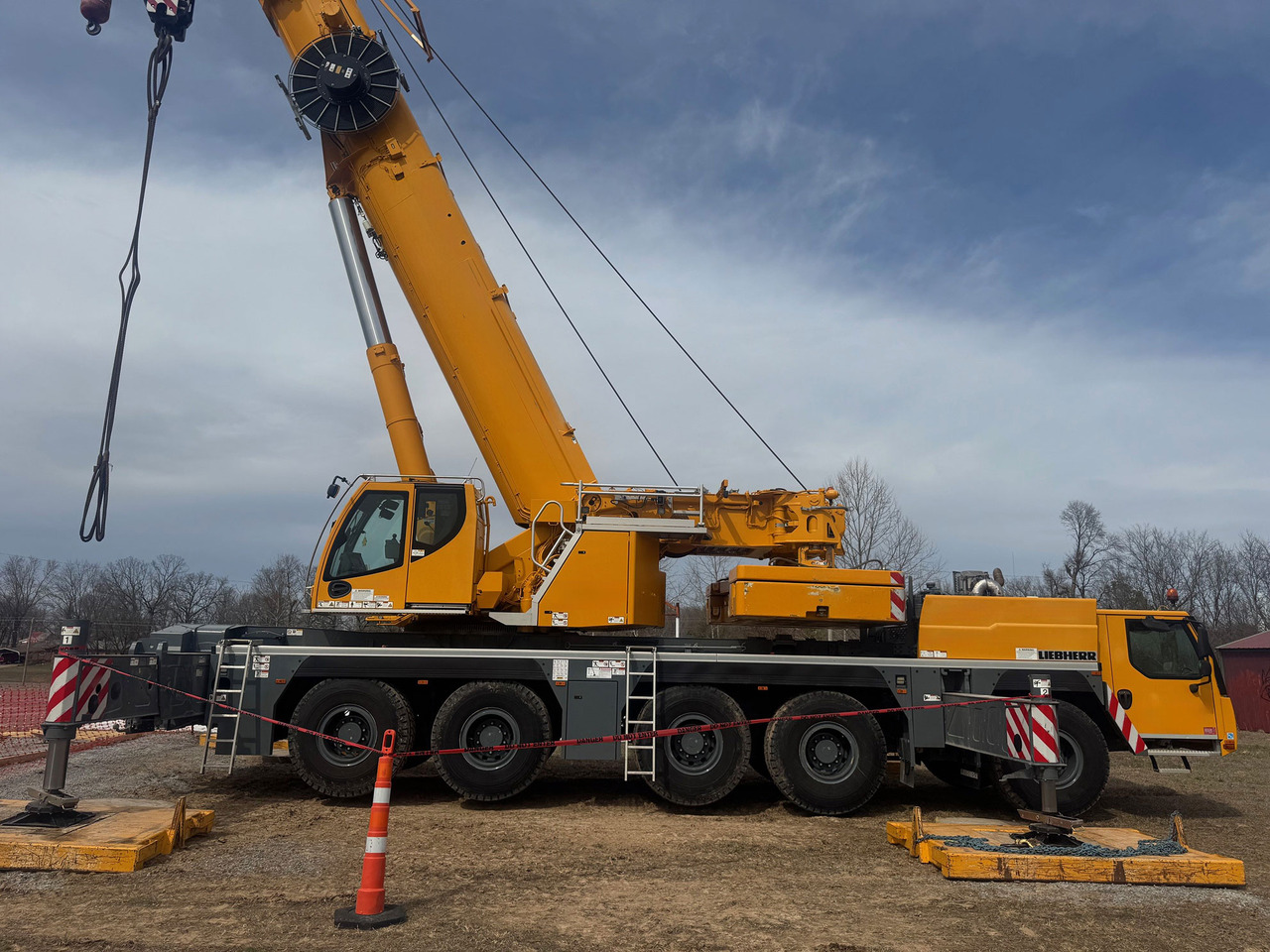 Liebherr LTM 1230-5.1 - Мобильный кран: фото 3 Liebherr LTM 1230-5.1 - Мобильный кран: фото 3