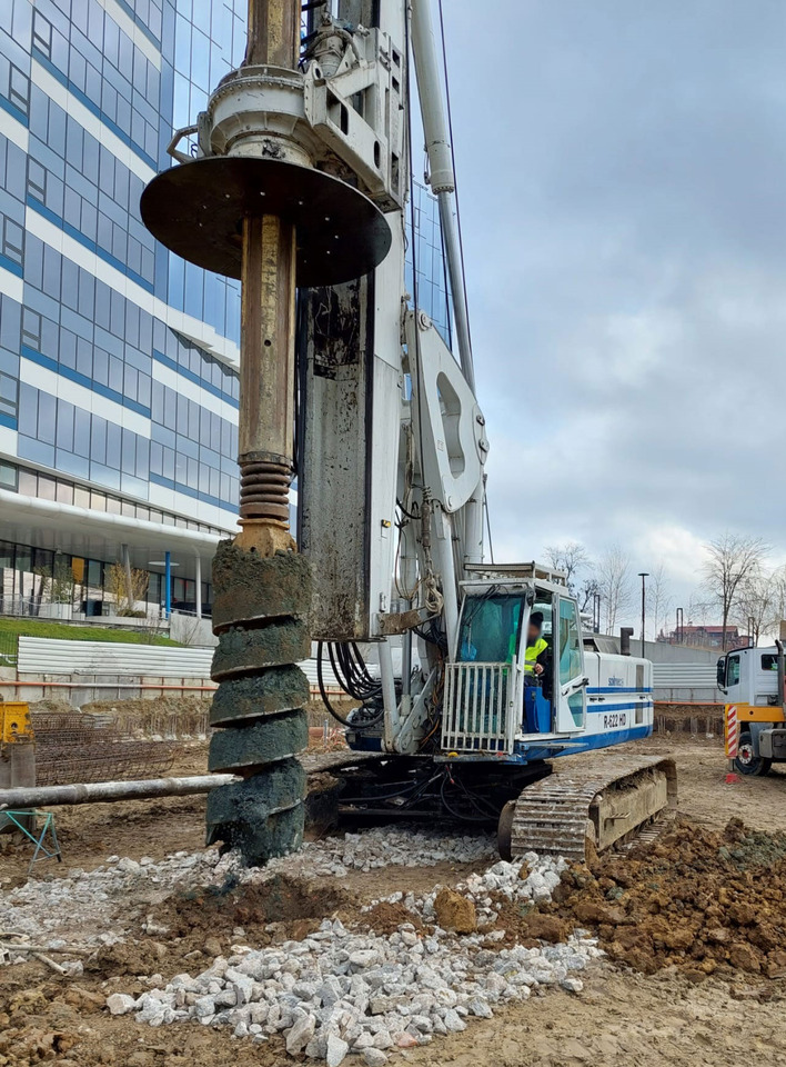 Soilmec R622 HD - Сваебойная установка: фото 1 Soilmec R622 HD - Сваебойная установка: фото 1