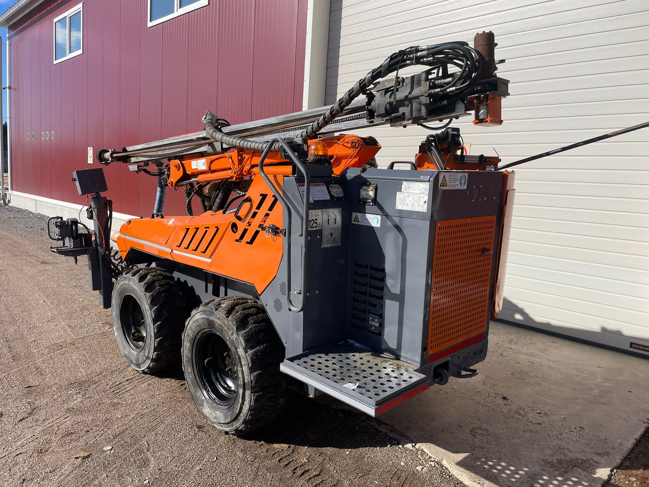 Tamrock Commando 120RF - Буровая машина: фото 5 Tamrock Commando 120RF - Буровая машина: фото 5