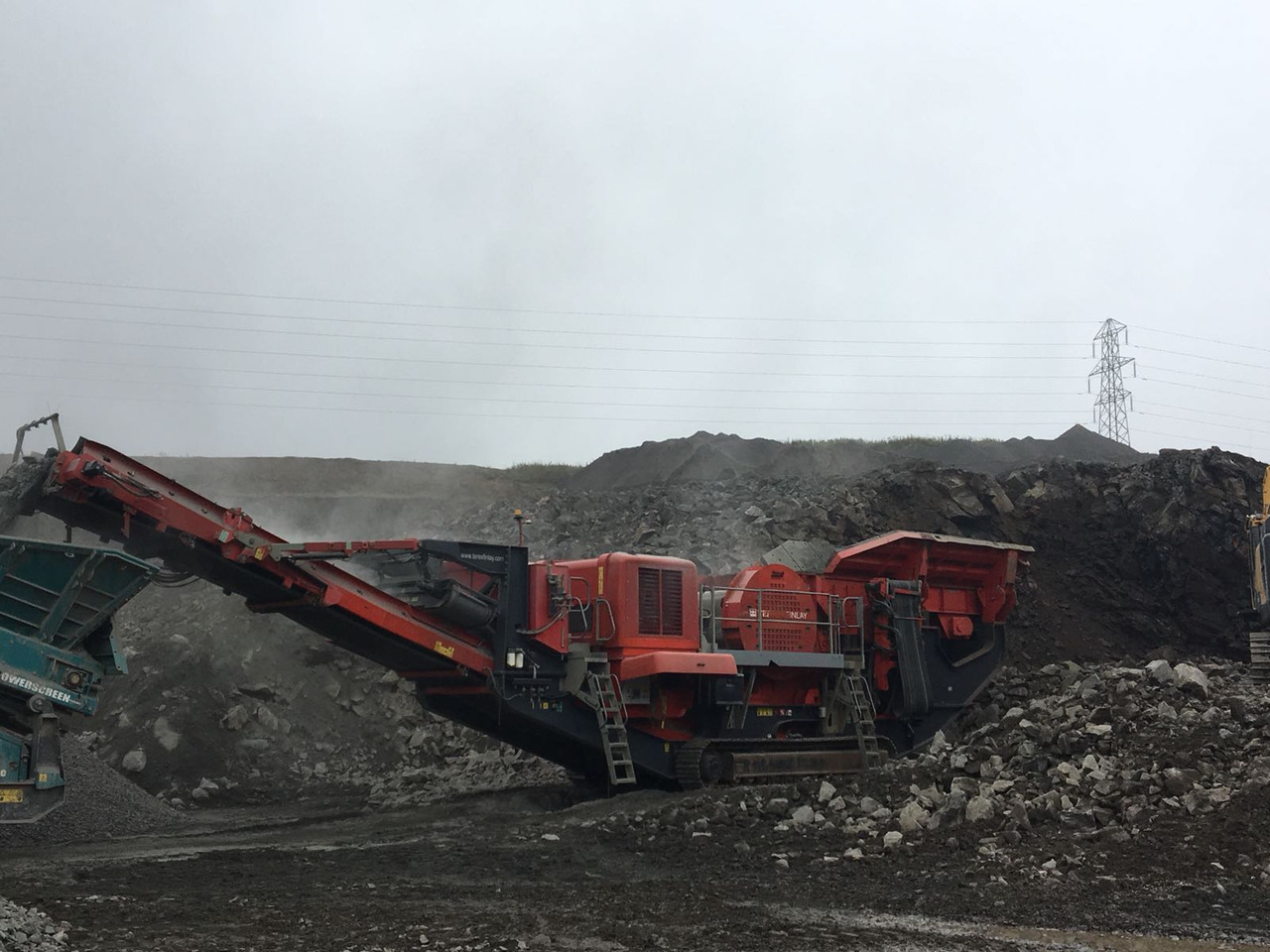 Terex Finlay J-1480 - Щековая дробилка: фото 1 Terex Finlay J-1480 - Щековая дробилка: фото 1