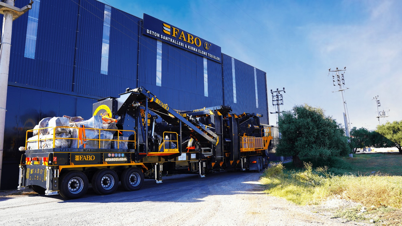 FABO MDMK-03 SERIES 250-350 TPH MOBILE CRUSHING & SCREENING PLANT - Мобильная дробилка: фото 1 FABO MDMK-03 SERIES 250-350 TPH MOBILE CRUSHING & SCREENING PLANT - Мобильная дробилка: фото 1
