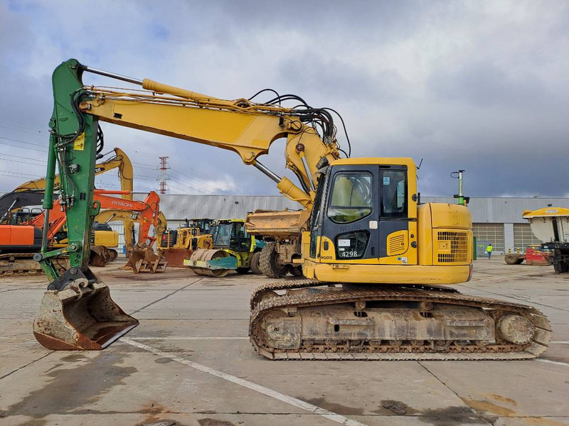 Komatsu PC228USLC-8 - Гусеничный экскаватор: фото 1 Komatsu PC228USLC-8 - Гусеничный экскаватор: фото 1