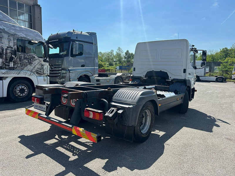 Mercedes-Benz Atego 13.23 - Грузовик-шасси: фото 4 Mercedes-Benz Atego 13.23 - Грузовик-шасси: фото 4